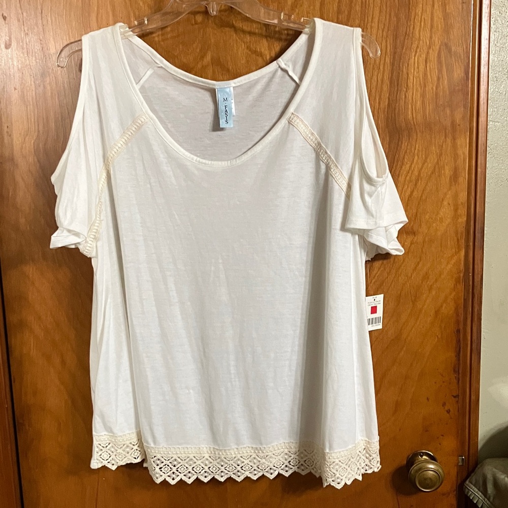 Women's cream Cold-Shoulder Tee with Crochet Trim